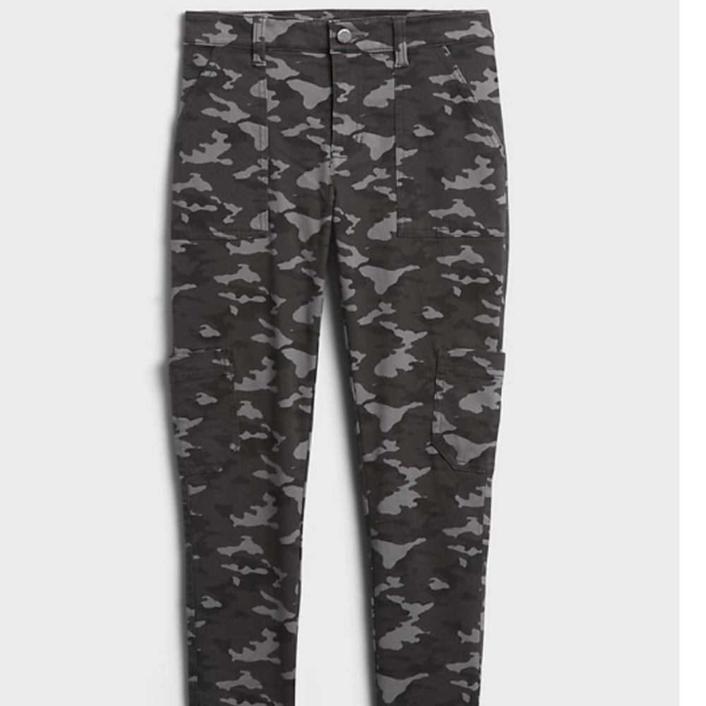 Banana Republic  Cargo Camo Pant